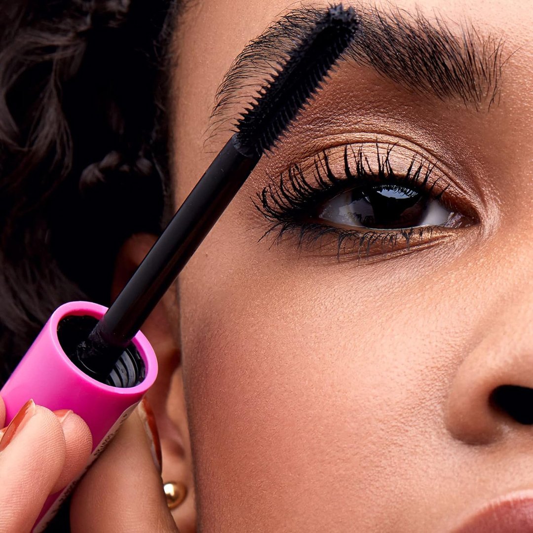 Essence I Love Extreme Mascara – 2-Piece Bundle Offer